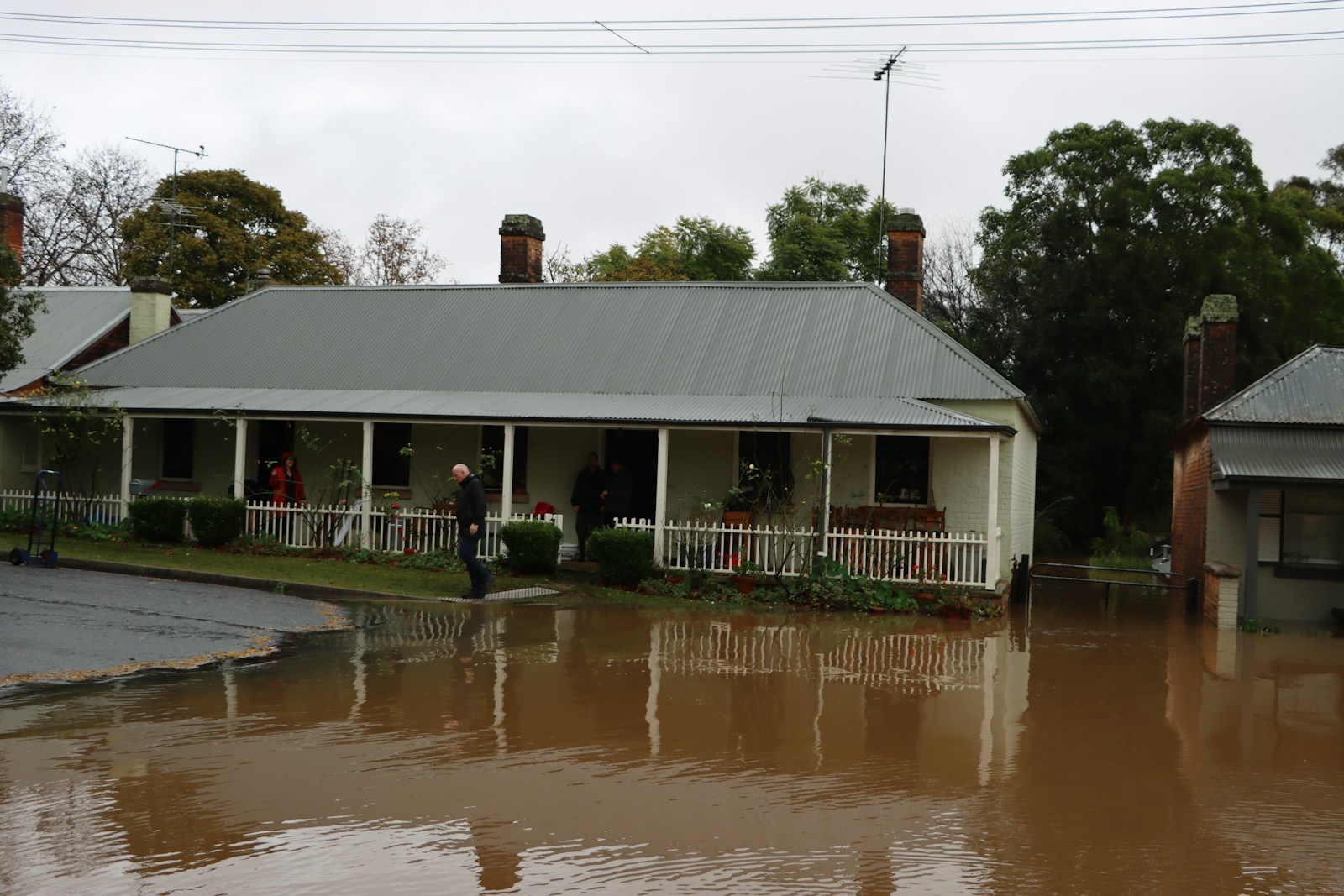 Key Differences Between Flood and Homeowners Insurance Policies 