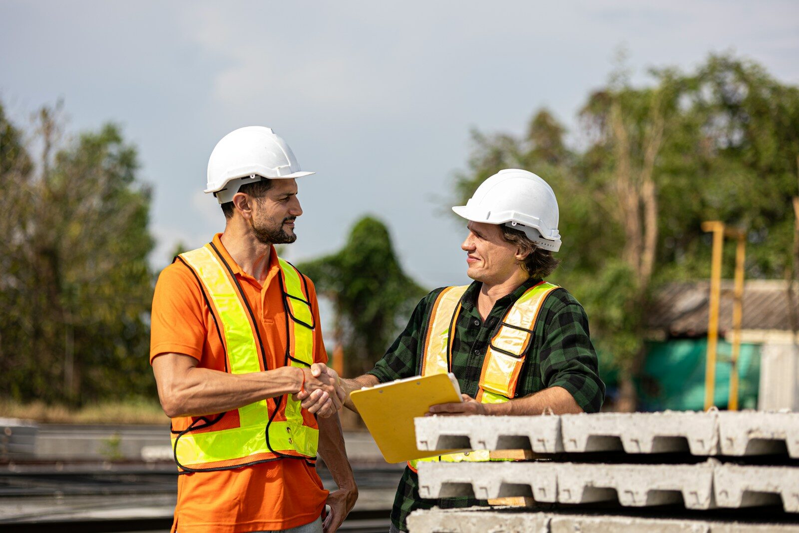 Are Subcontractors Covered Under a Basic Construction Policy? 